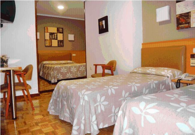 Hostal Arotza Tafalla Zimmer foto